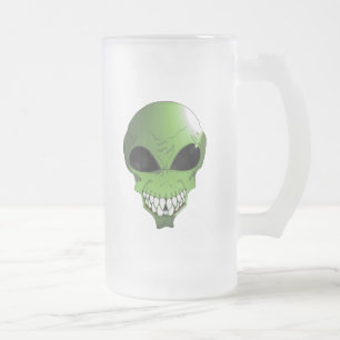 Caneca De Cerveja Vidro Jateado A alienígena verde geou a caneca do vidro de fosc