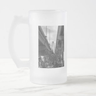 Caneca De Cerveja Vidro Jateado Abaixo da Escala de Cinza Arthur Ravenel