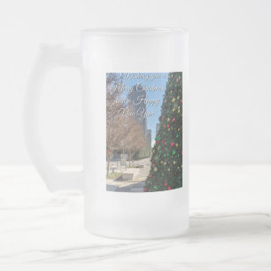 Caneca De Cerveja Vidro Jateado Além Da Árvore De Natal De Dallas