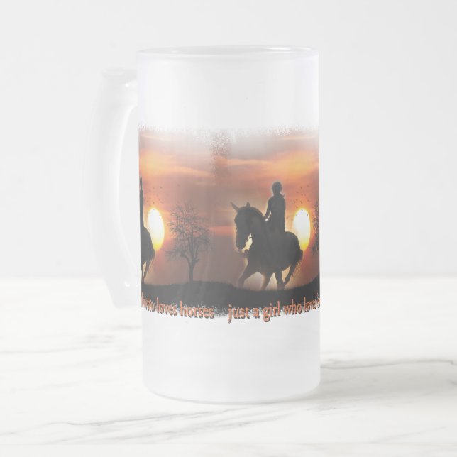 Caneca De Cerveja Vidro Jateado apenas uma garota que ama cavalos (Frente Esquerda)