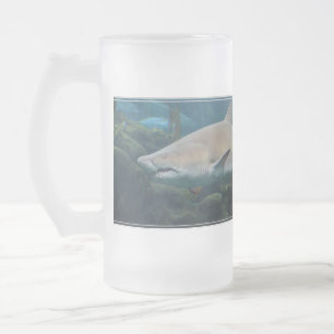 Caneca De Cerveja Vidro Jateado Grande tubarão branco assustador