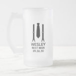 Caneca De Cerveja Vidro Jateado Melhor Gravata Negra<br><div class="desc">Estas canecas de cerveja fosco são um favor excelente para o melhor homem do seu casamento. Se toda a sua festa de casamento vestir trajes a este design com suspensórios e uma gravata a preto seria perfeita. Casual, porém formal. Eles seriam excelentes para uma despedida de solteiro ou fim de...</div>