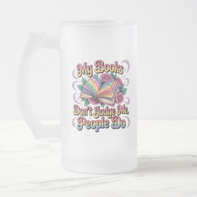 Caneca De Cerveja Vidro Jateado Meus livros não me julgam... (Esquerda)