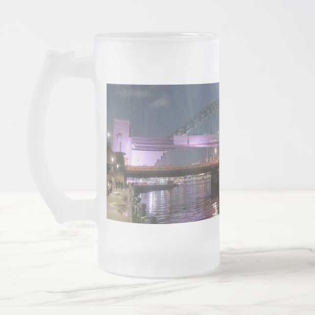 Caneca De Cerveja Vidro Jateado Newcastle bridges (Esquerda)