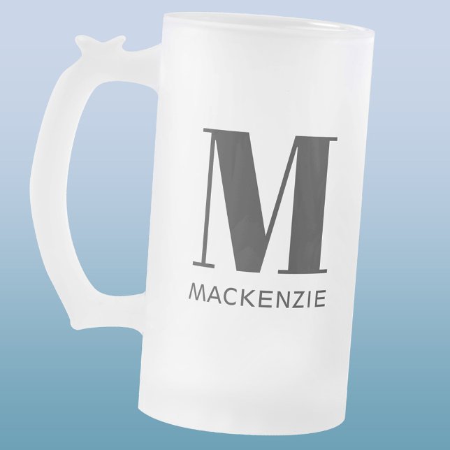 Caneca De Cerveja Vidro Jateado Nome do Monograma Personalizado Simples (Simple modern monogram initial and name personalized frosted glass beer mug)