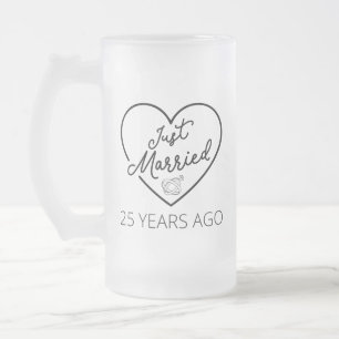 Caneca De Cerveja Vidro Jateado Recem casados 25 Anos Atrás III