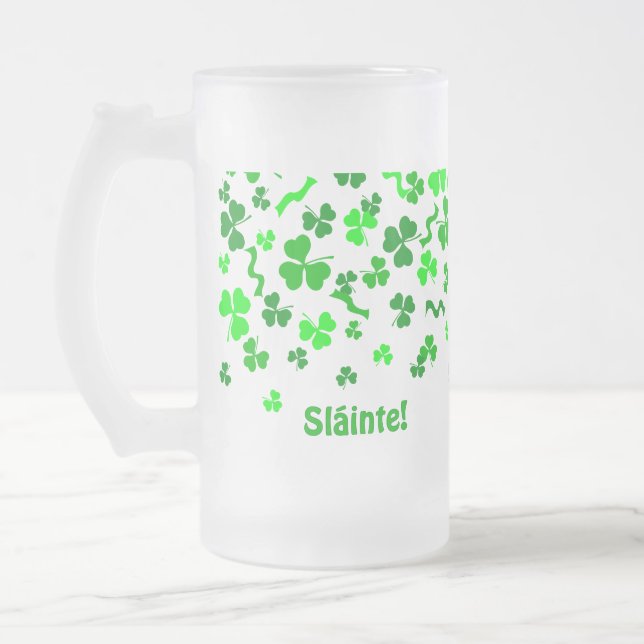Caneca De Cerveja Vidro Jateado Sláinte Lucky Irish Shamrocks Design Personalized (Esquerda)