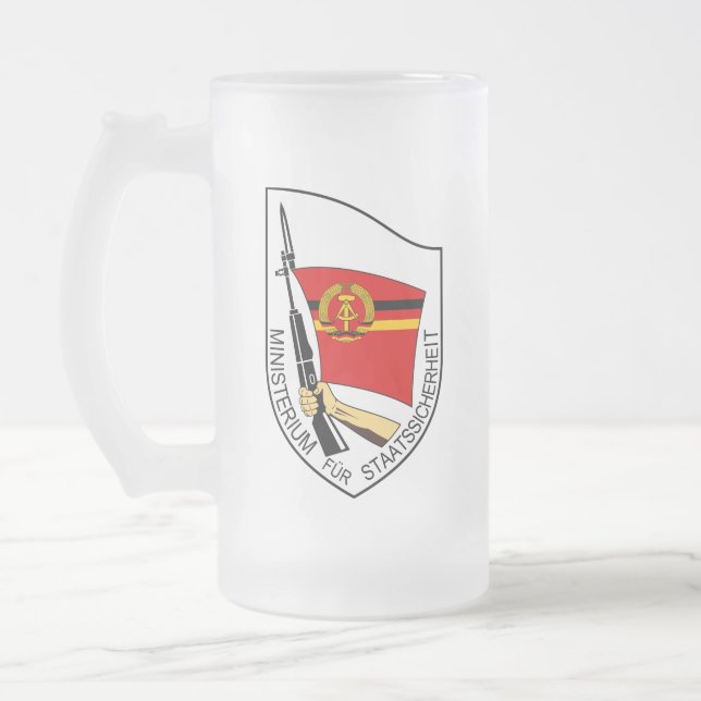 Caneca De Cerveja Vidro Jateado Stasi - RDA (Deutsche Demokratische Republik) (Esquerda)
