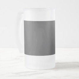 Caneca De Cerveja Vidro Jateado Um fundo cinza ardósia sólido sem nada distinto