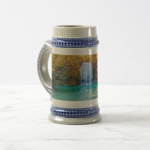 Visão de queda de Erawan Waterfall Tailândia