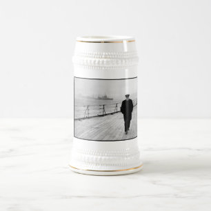 Caneca De Cerveja Winston Churchill no mar