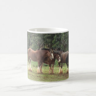 Caneca de Clydesdales