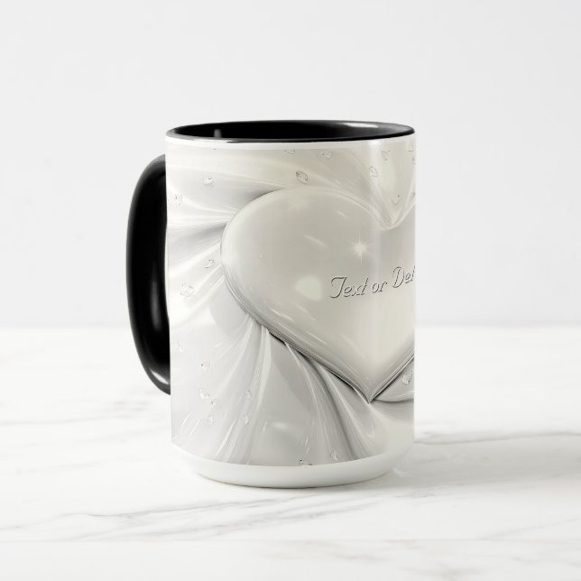 Caneca de Coração de Creme Branco Elegante (Frente Esquerda)