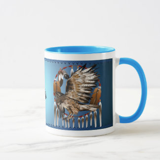 Caneca de Dreamcatcher do falcão do vôo