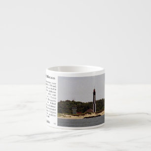caneca de espresso história do farol de Cape Henry