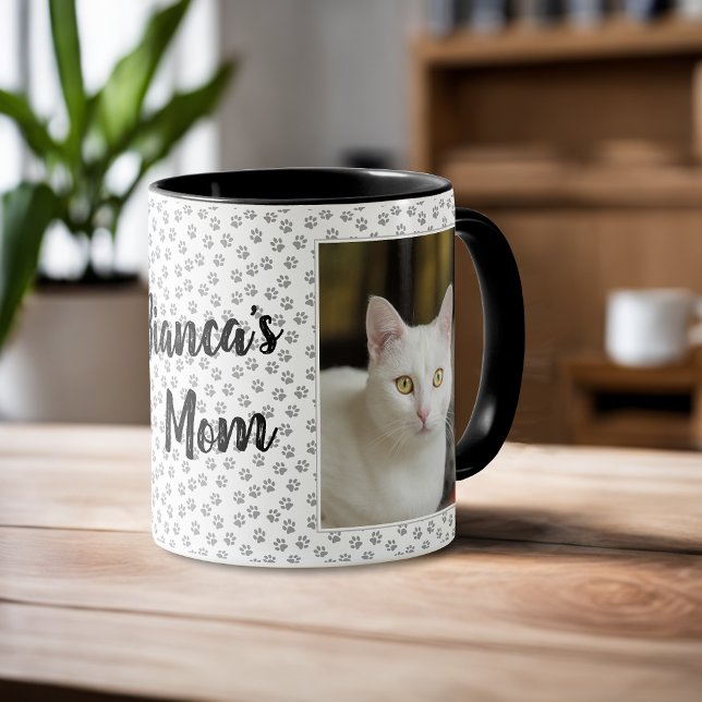 Caneca de Foto com Impressão da Pata da Mamãe do G (Paws and Love: Personalized Cat Mom Paw Print Photo Mug 🐱☕)