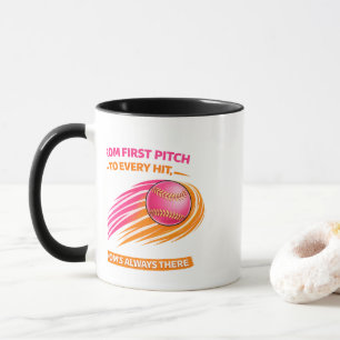 Caneca de Mãe de Softball – Do Primeiro Arremesso