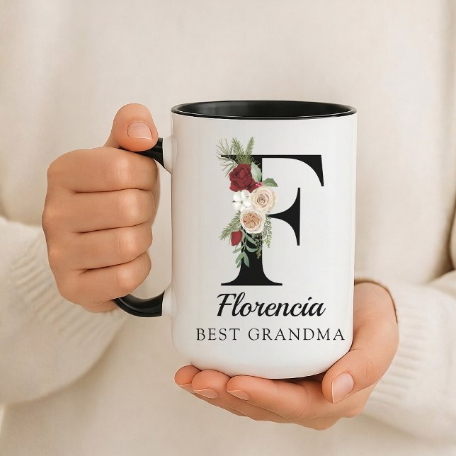 Caneca de Monograma Floral Personalizada Presente  (Personalized Floral Alphabet Mug Gift for Mom, Teacher, Nurse, Doctor, Coworker, Boss or Bridesmaid)