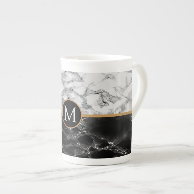 Caneca de osso de porcelana personalizada com letr (Frente Esquerda)