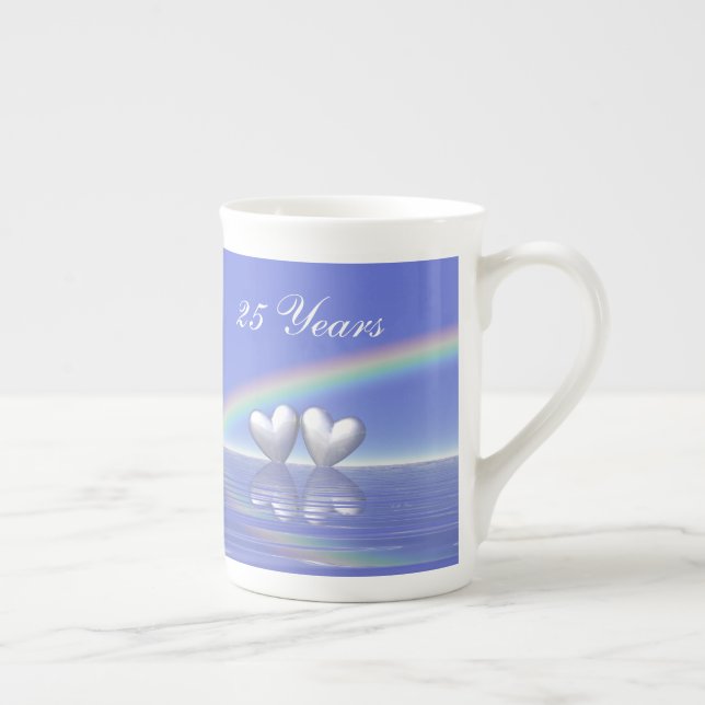 Caneca De Porcelana 25 Anniversário do Silver Hearts (Direita)
