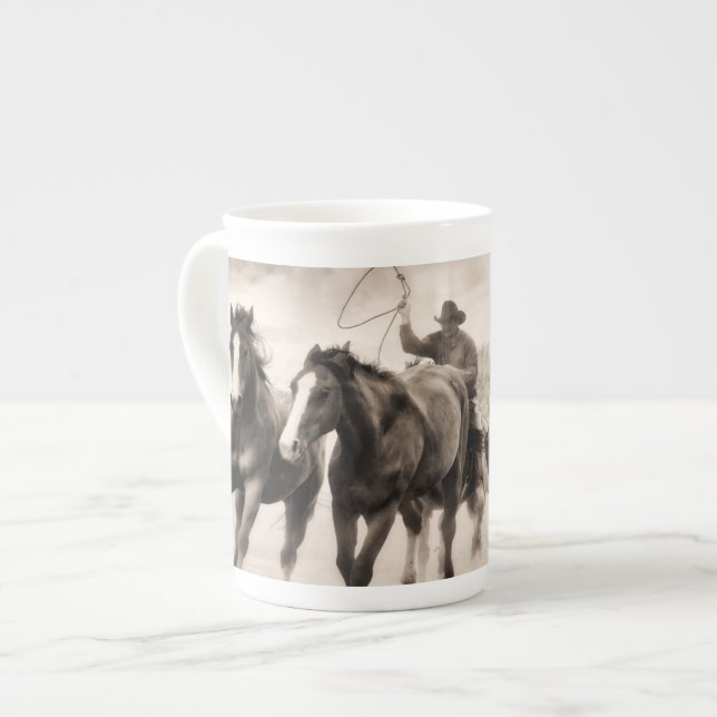 Caneca De Porcelana A Chase I (Frente Esquerda)