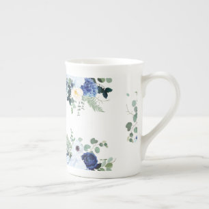 Caneca De Porcelana Anemone Hydrangea Rosa White background