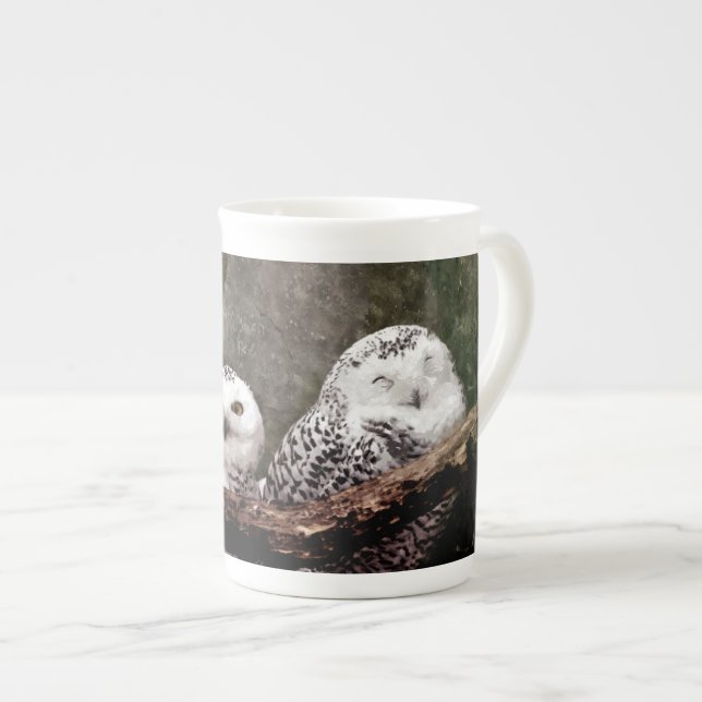 Caneca De Porcelana Arte de vida selvagem da coruja-da-neve no bosque (Frente Esquerda)