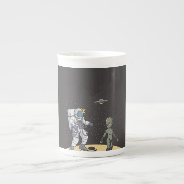 Caneca De Porcelana Astronauta e alienígena (Frente)