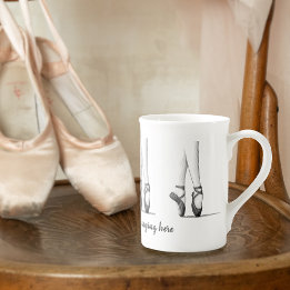 Caneca De Porcelana Ballerina Feet em Calçados de dança — seu slogan e
