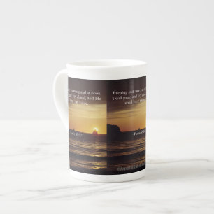 Caneca De Porcelana Bom dia e ao meio-dia!