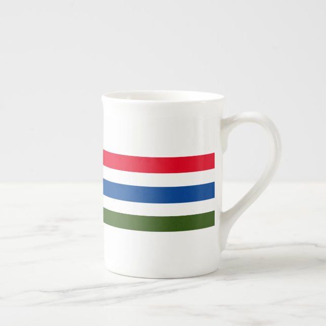 Caneca De Porcelana Bonito faixa verde azul-vermelha em fundo branco (Direita)