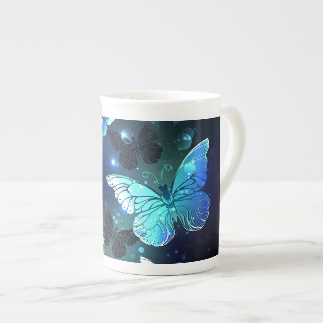 Caneca De Porcelana Borboleta Noturna Flutuante (Frente Esquerda)