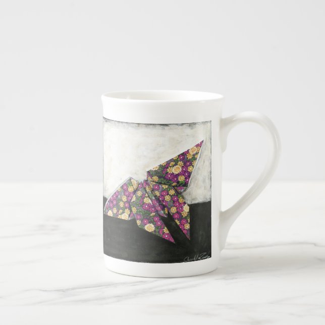Caneca De Porcelana Borboleta Origami em Papel Floral (Direita)
