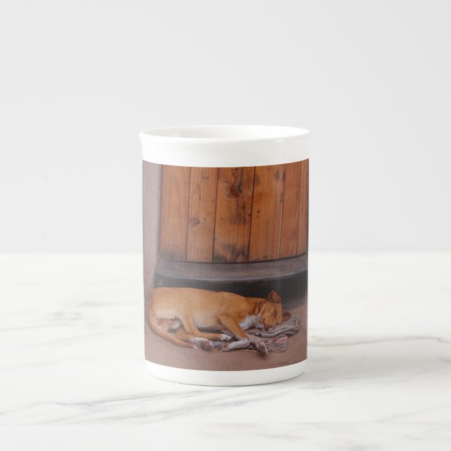 Caneca De Porcelana Cão no Resto (Frente)