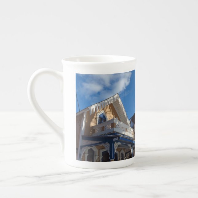 Caneca De Porcelana Céus azuis e Pão-de-Pão - Vinha de Martha (Esquerda)