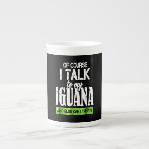 Caneca De Porcelana Claro que falo com a minha Iguana