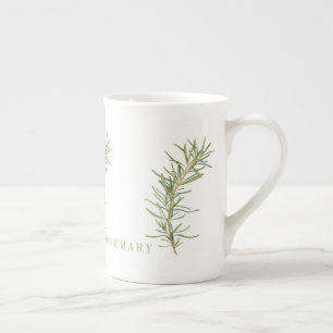 Caneca de porcelana com alecrim fresco