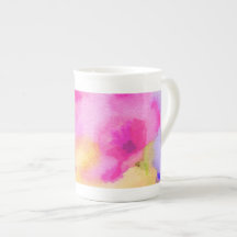 Caneca de porcelana com estampa floral em água-tin