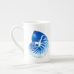 Caneca De Porcelana Concha de Nautilus - azul cobalto e branco