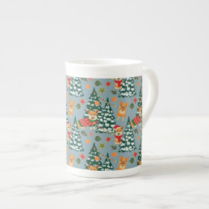 Caneca De Porcelana Corgis decoram a Árvore de Natal em Floresta