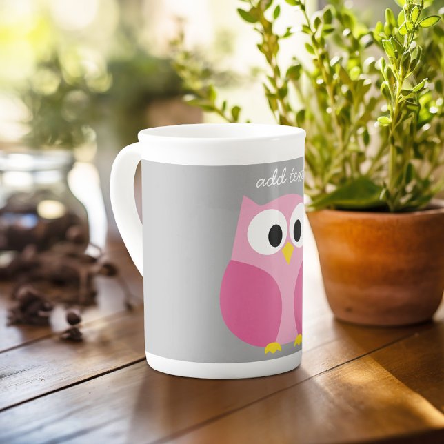 Caneca De Porcelana Coruja de Cartoon Bonita - Nome Personalizado Rosa (Personalized mug with photos and text, customize completely in the advanced design area)