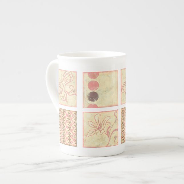 Caneca De Porcelana Desenhos de Bloco de Madeira rosa por Chariklia Za (Frente Esquerda)