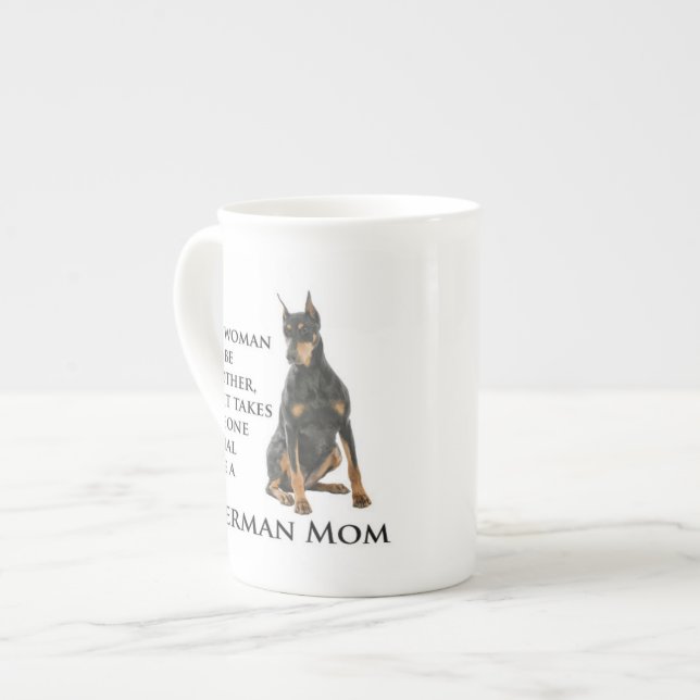 Caneca De Porcelana Doberman Mãe Bone China Mug (Frente Esquerda)