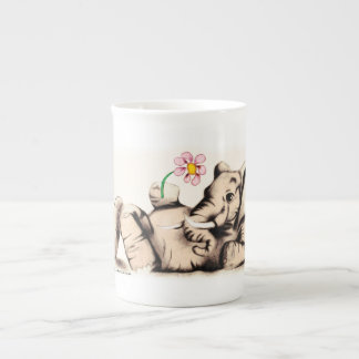Caneca De Porcelana Elefante bonito