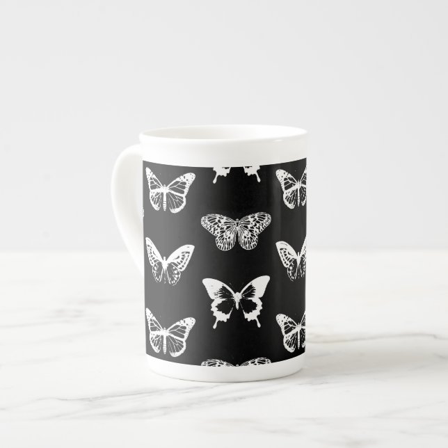 Caneca De Porcelana Esboço da borboleta, branco e preto (Frente Esquerda)