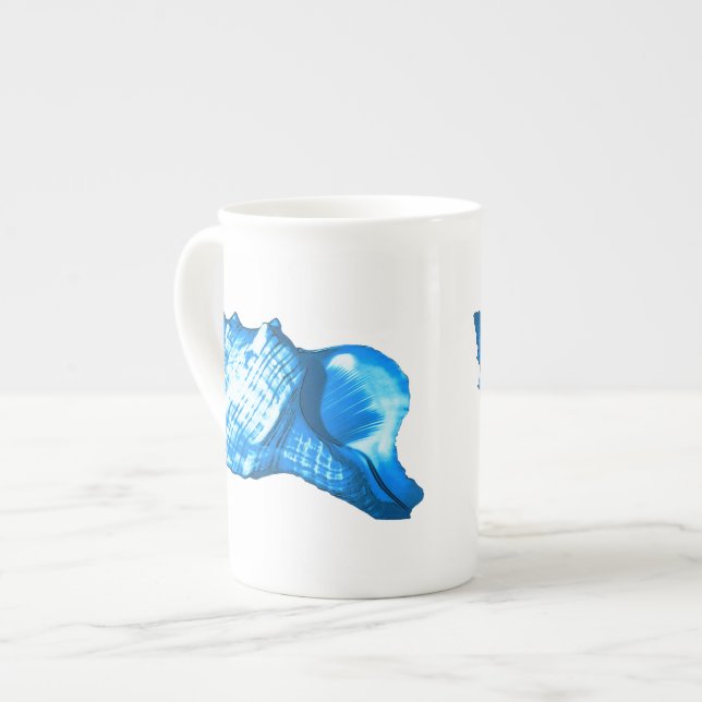 Caneca De Porcelana Esboço da concha - cobalto e azul-céu (Frente Esquerda)