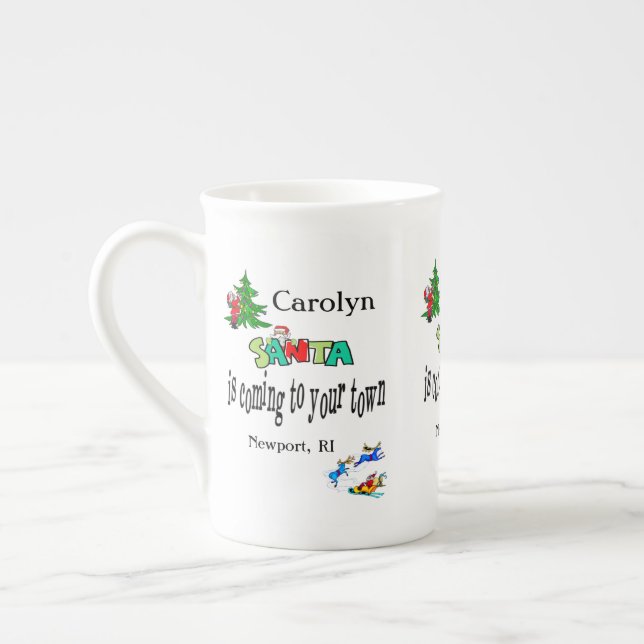 Caneca De Porcelana Feliz Natal, Papais noeis vêm para a cidade (Esquerda)