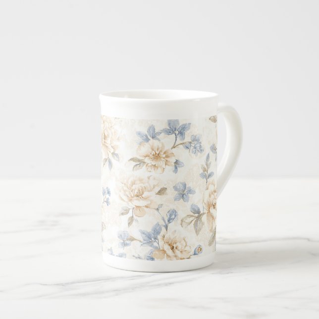 Caneca De Porcelana Flores Azuis Cremosas Românticas Bonitas   (Frente Esquerda)