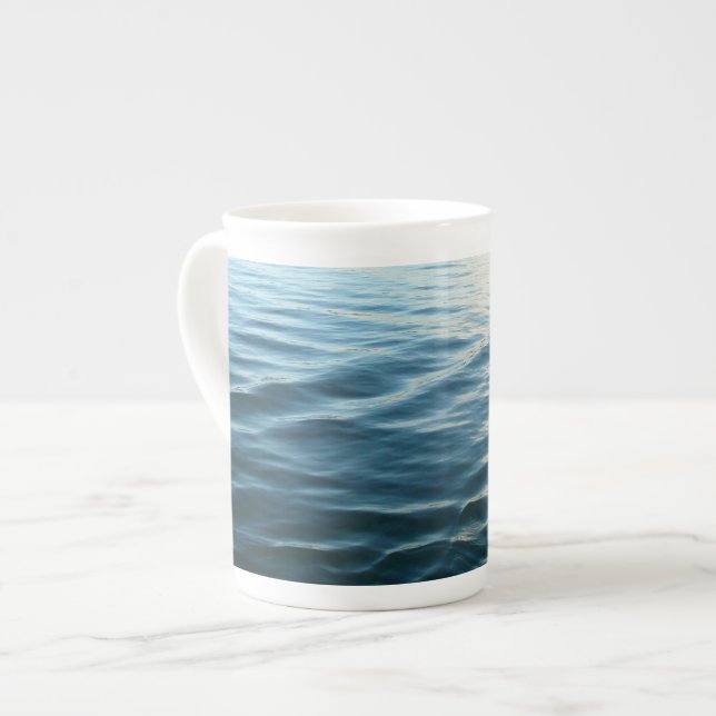 Caneca De Porcelana Formas de Fotografia da Abstrato de Água Azul (Frente Esquerda)