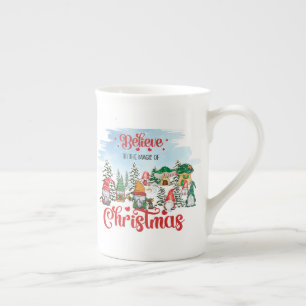 Caneca De Porcelana Gnomo Bonito Celebrando Férias de Natal